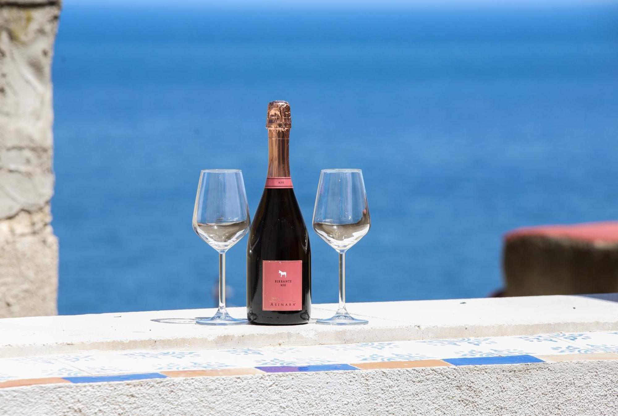 B&B Domos Mi & Ro Castelsardo Ngoại thất bức ảnh