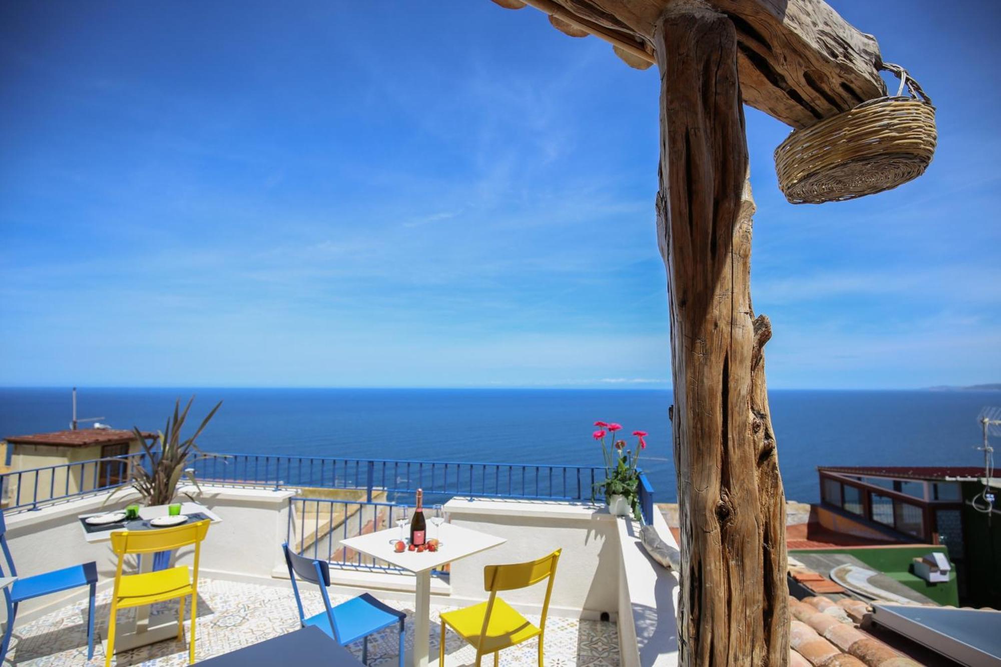 B&B Domos Mi & Ro Castelsardo Ngoại thất bức ảnh